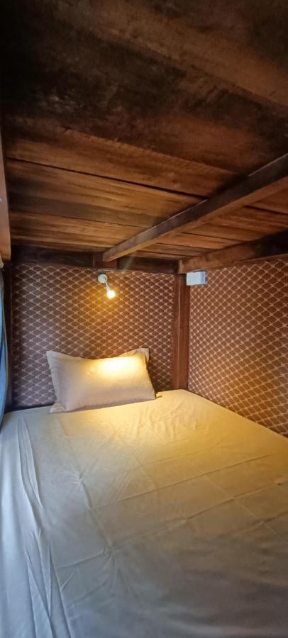 Yasis Surf Lodge Mirissa Ngoại thất bức ảnh