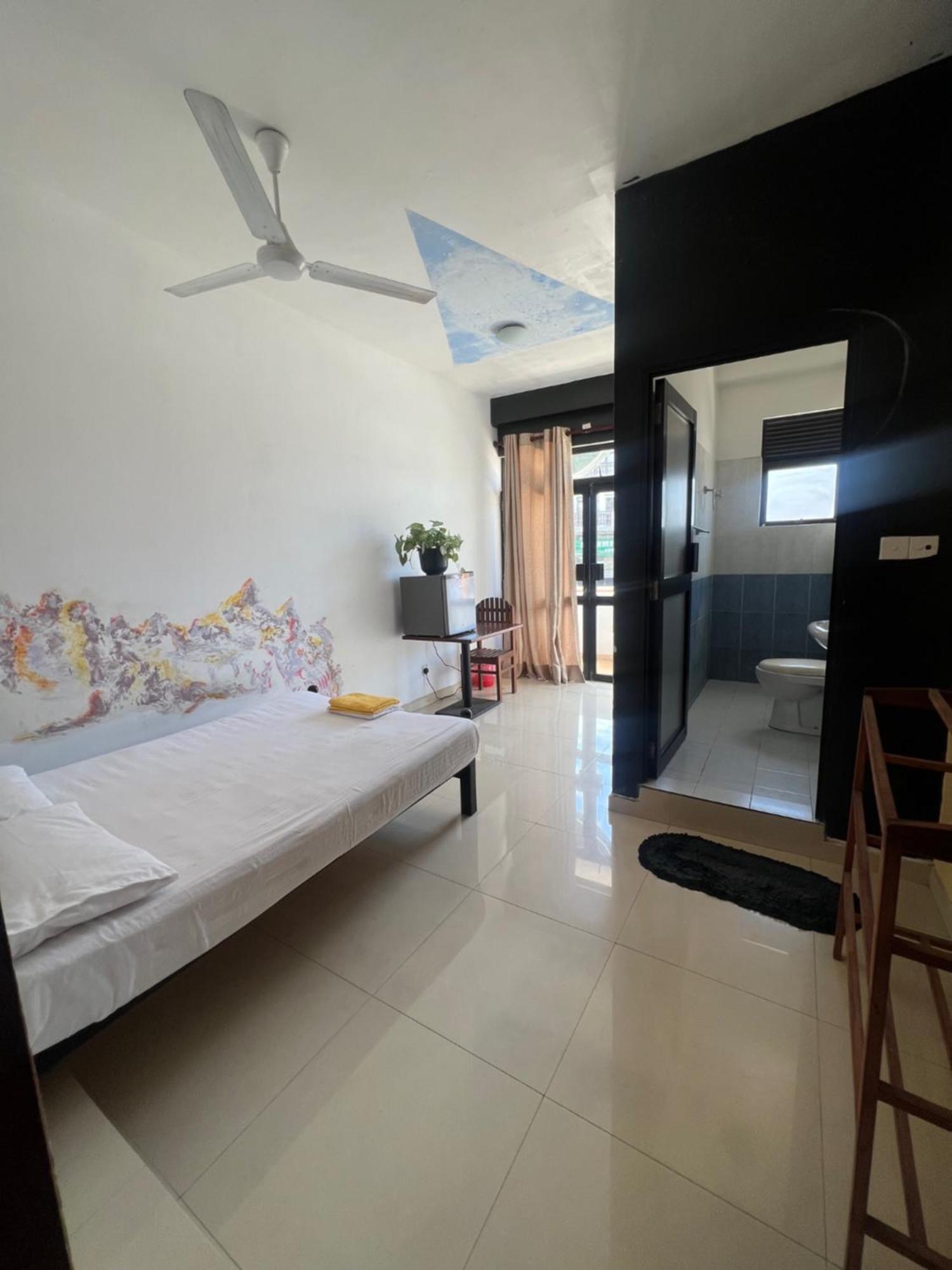Yasis Surf Lodge Mirissa Ngoại thất bức ảnh